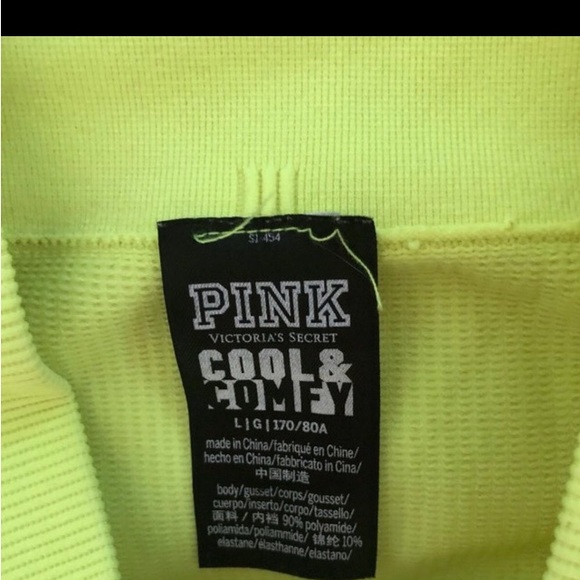 vs pink rare set tropical 🌴 shine palm tree 🌴 read below price is firm - Picture 2 of 4